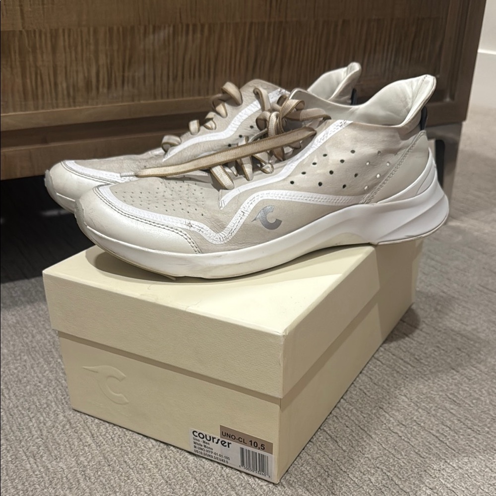Courser Sneakers
